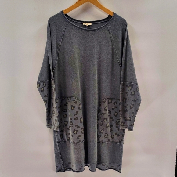 Easel Shirt Dress Small Relaxed Fit Leopard Sleeves And Pockets Pullover Midi - Picture 1 of 6